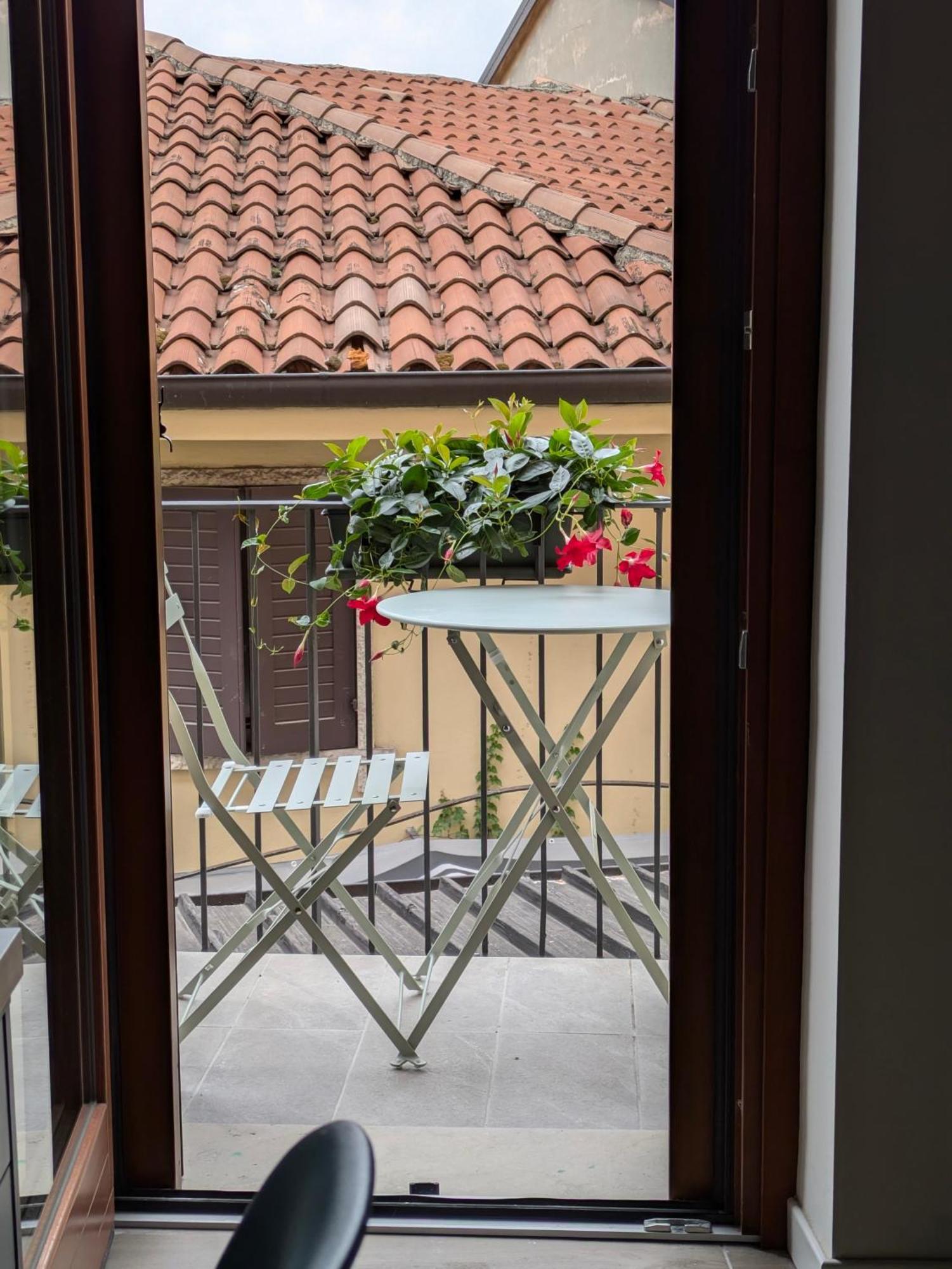 L'Appartamento Blu Verona Exterior foto